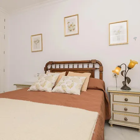 Adelfas Apartment